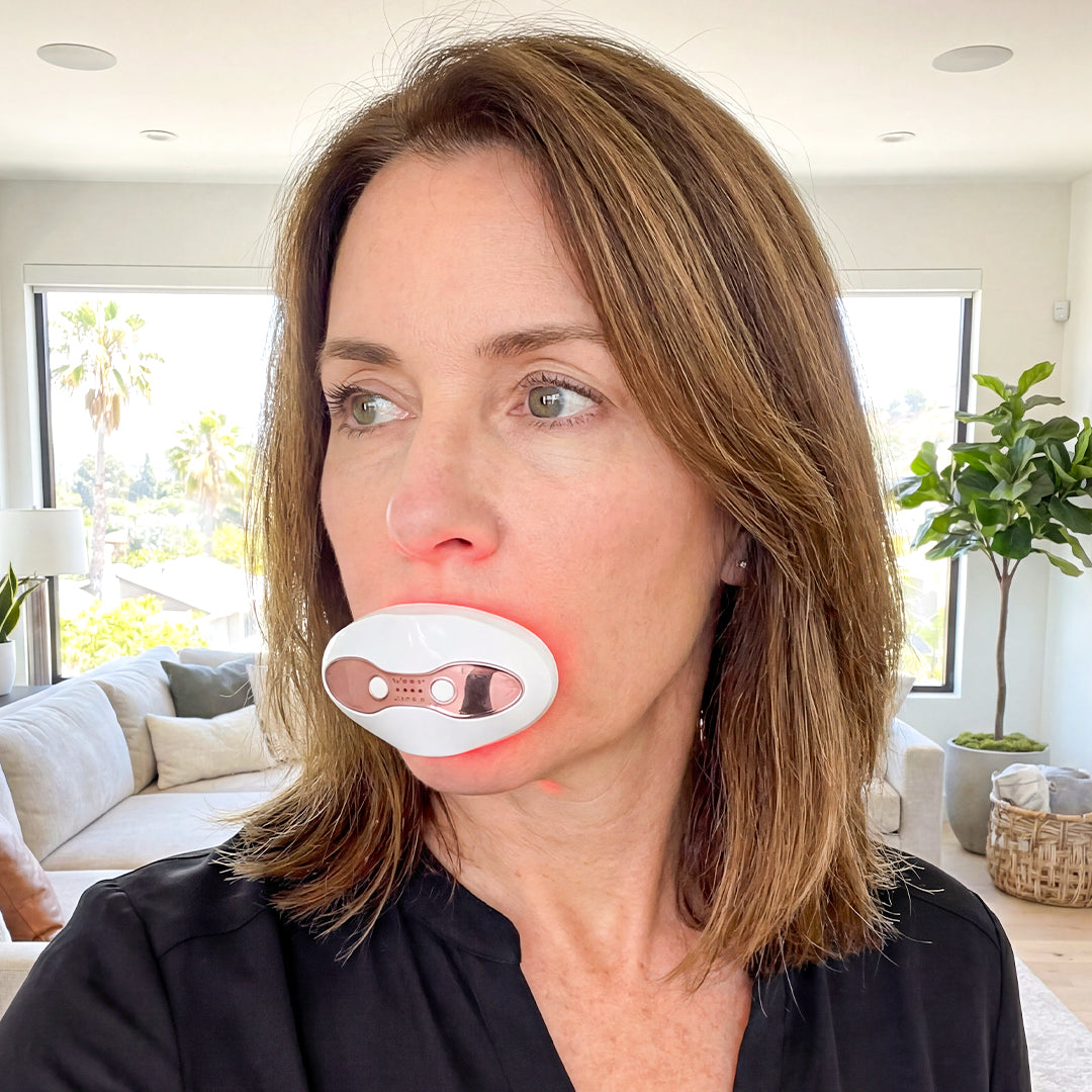 Kiss Me™ Red Light Lip Therapy